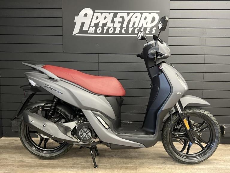 SYMPHONY 125cc CBS choice of colours
