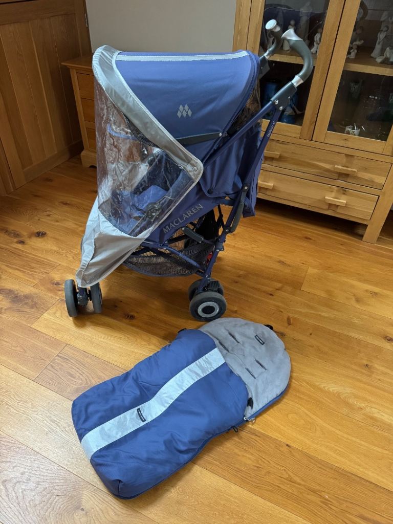Maclaren XT Umbrella Style Buggy