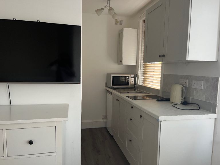 Double room available 