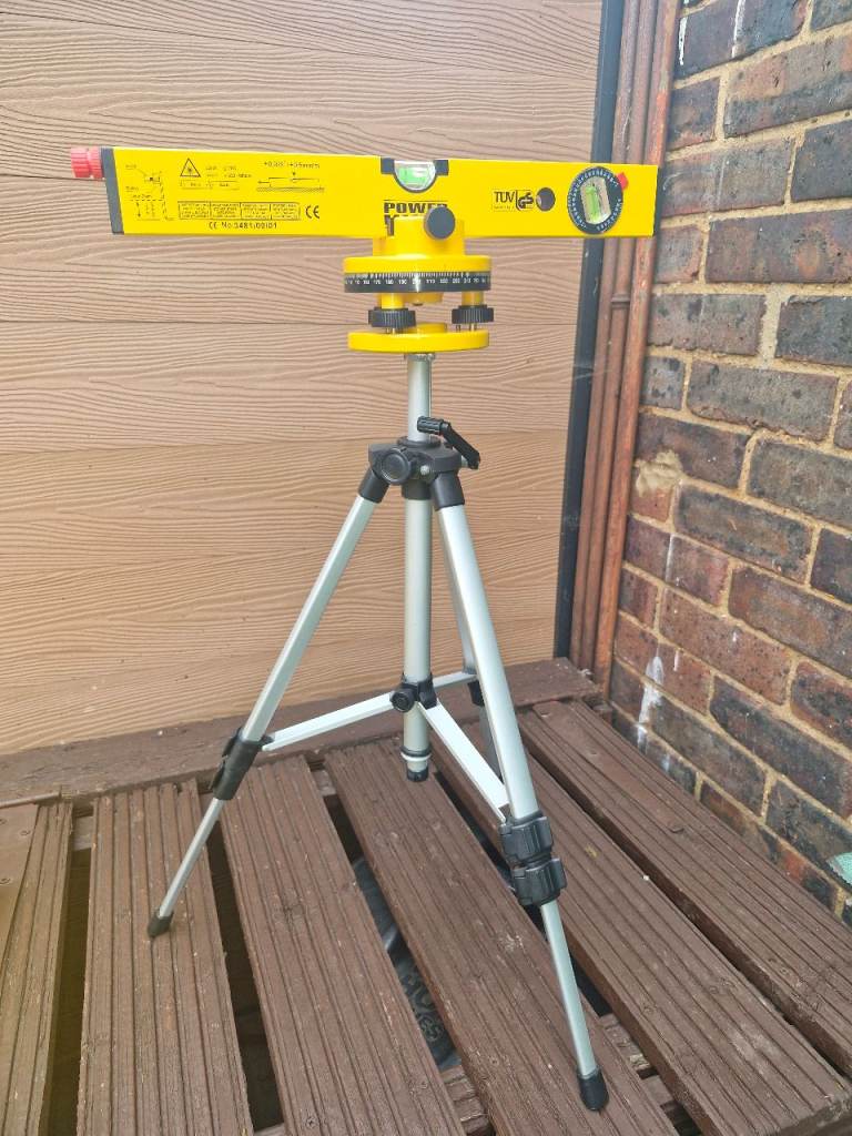 Laser level