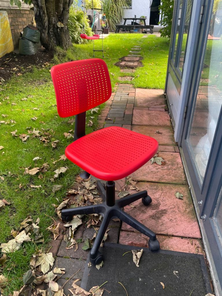 IKEA ALRIK Red Swivel Office / Desk Chair (FREE)