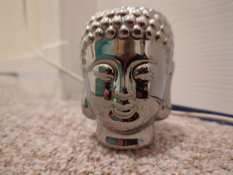 Buddha head 