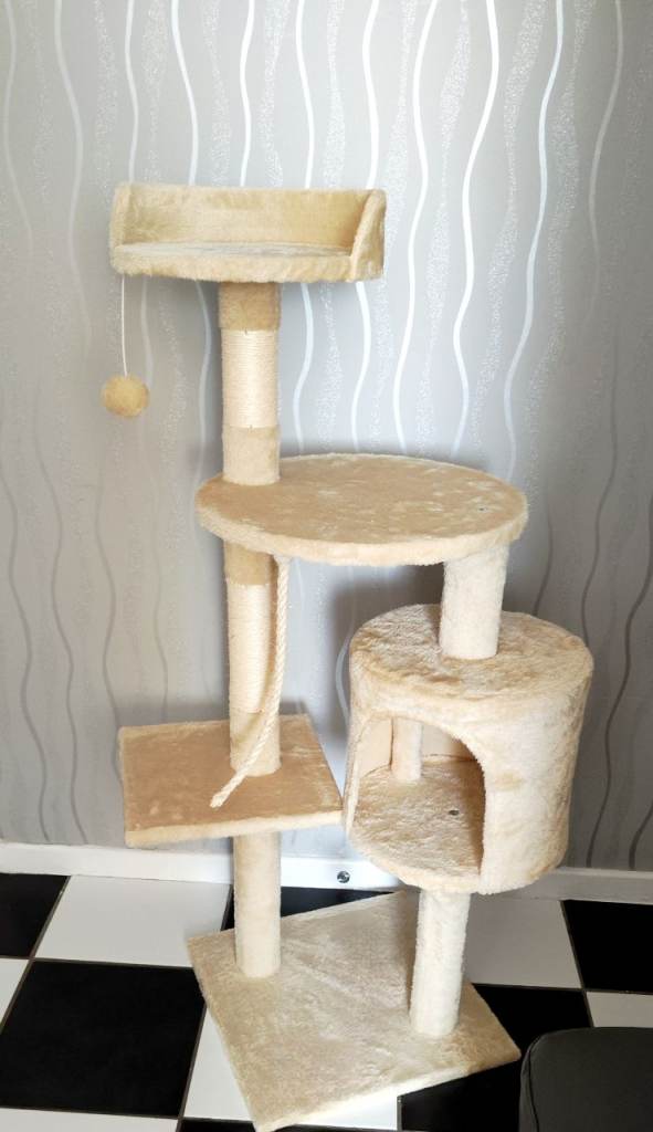 Cat tree 