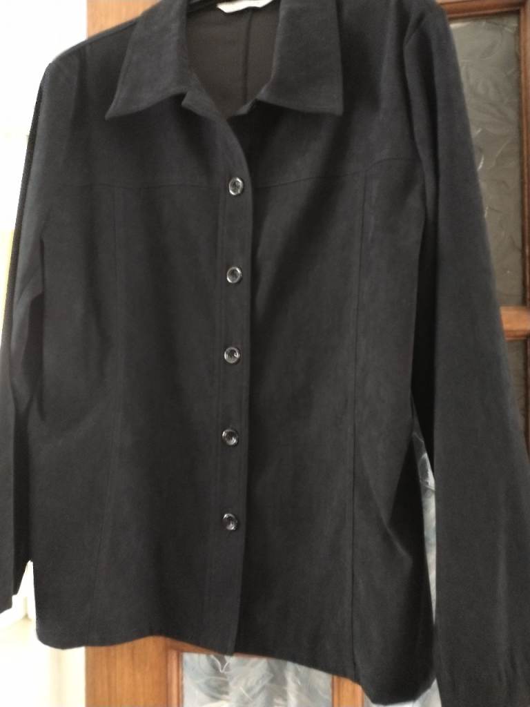 JACKET (SMART) SIZE 18. BLACK, SUEDE-LOOK POLYESTER. WASHABLE. AS NEW COND.