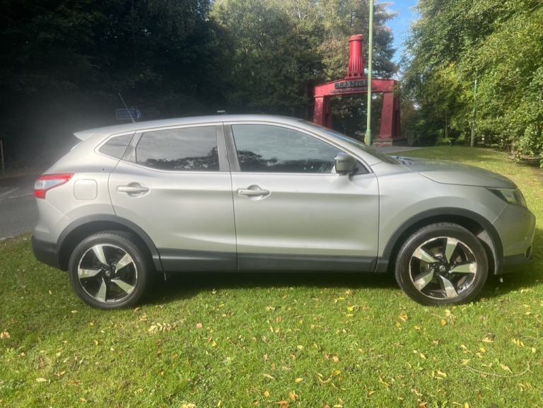 NISSAN QASHQAI 1.5 dCi n-tec Silver Manual Diesel 2015