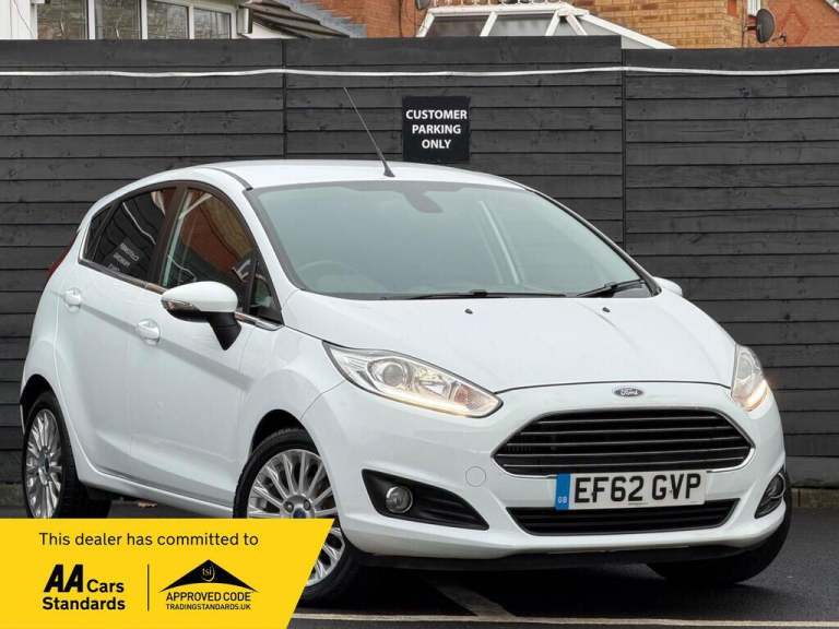 2013 Ford Fiesta 1.0T EcoBoost Titanium Euro 5 (s/s) 5dr HATCHBACK Petrol Manual