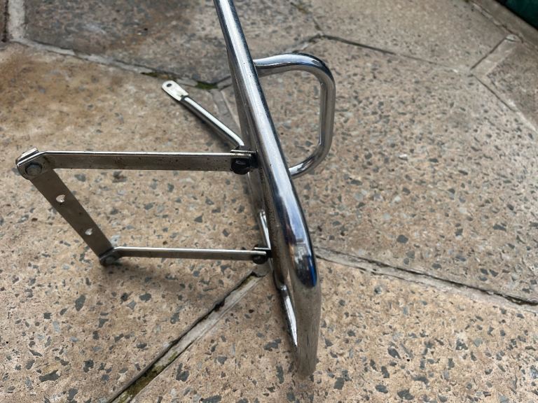 C90 Crome rack 