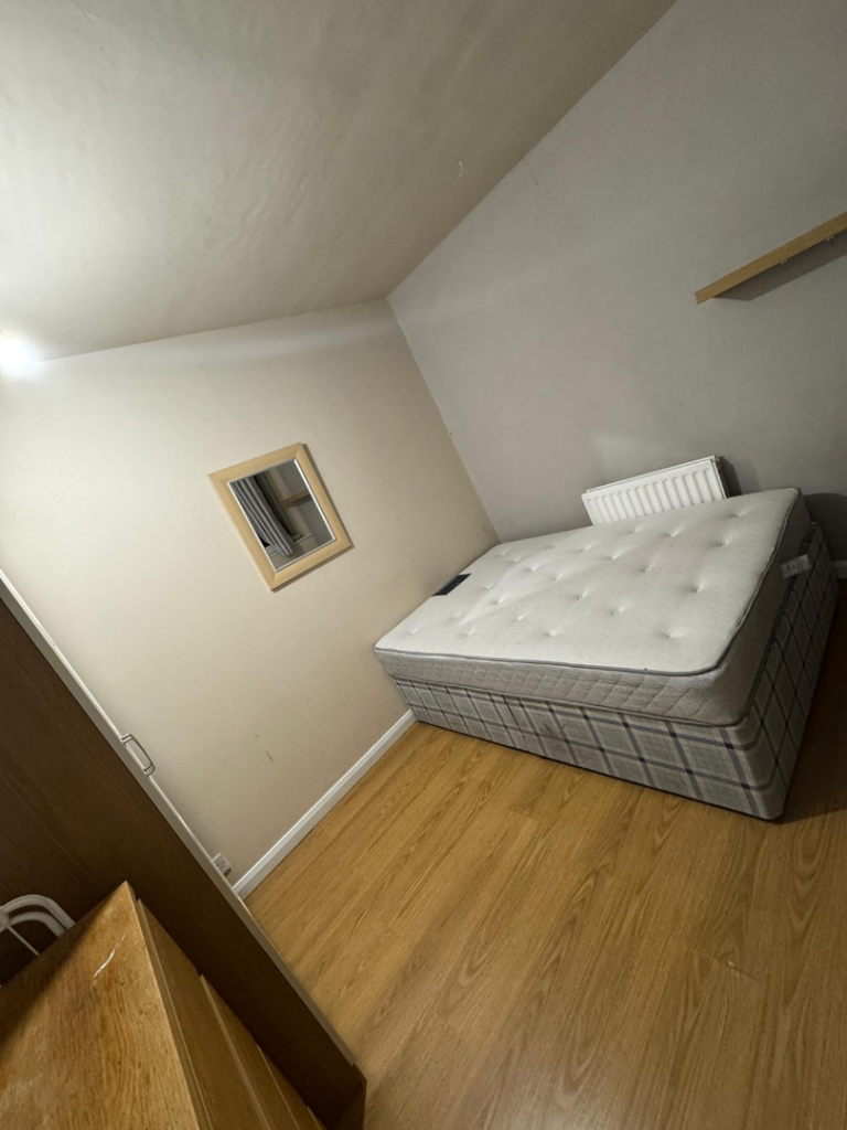 Spacious and Cosy Double Rooms for Rent in - CV1 4AR