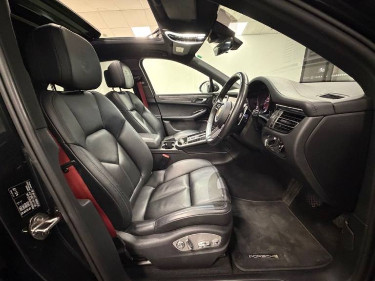 2022 M PORSCHE MACAN 2.9T V6 S SUV 5DR PETROL PDK 4WD EURO 6 (S/S) (380 PS)