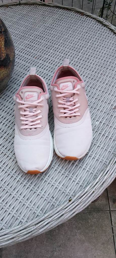 Nike Thea Trainers – Pink & White, Good Condition