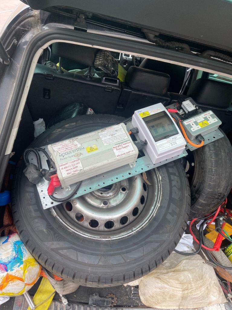 Power inverter 