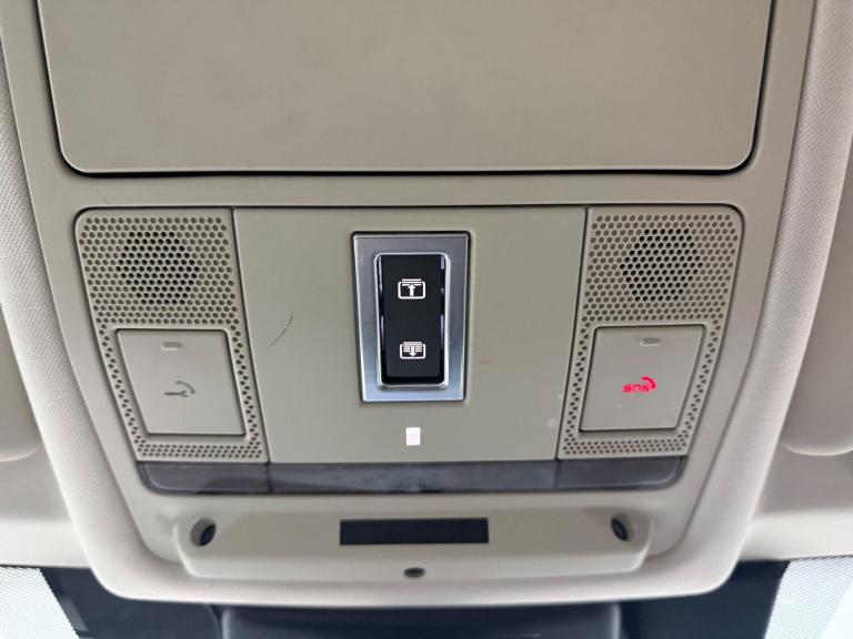 2017 Land Rover Discovery Sport 2.0 TD4 HSE Luxury Auto 4WD Euro 6 (s/s) 5dr ESTATE Diesel Automatic