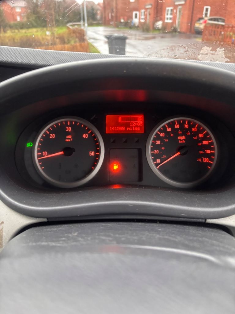 Vauxhall, VIVARO, Panel Van, 2011, Manual, 1995 (cc)