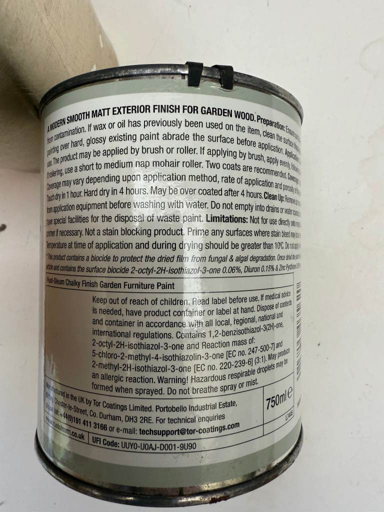 RUST-OLEUM Chalky Finish Garden Furniture Paint Bramwell Green