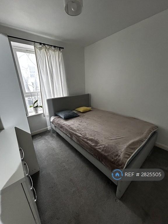 1 bedroom in Galleons View, London, E14 (#2825505)