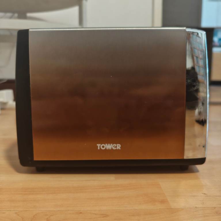 Tower 2-Slice Toaster – Brown, Silver and Black, Good Condition