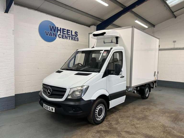 2018 Mercedes-Benz Sprinter Sprinter 2.1 314 CDI RWD L1 2dr Temperature Controlled Diesel Manual