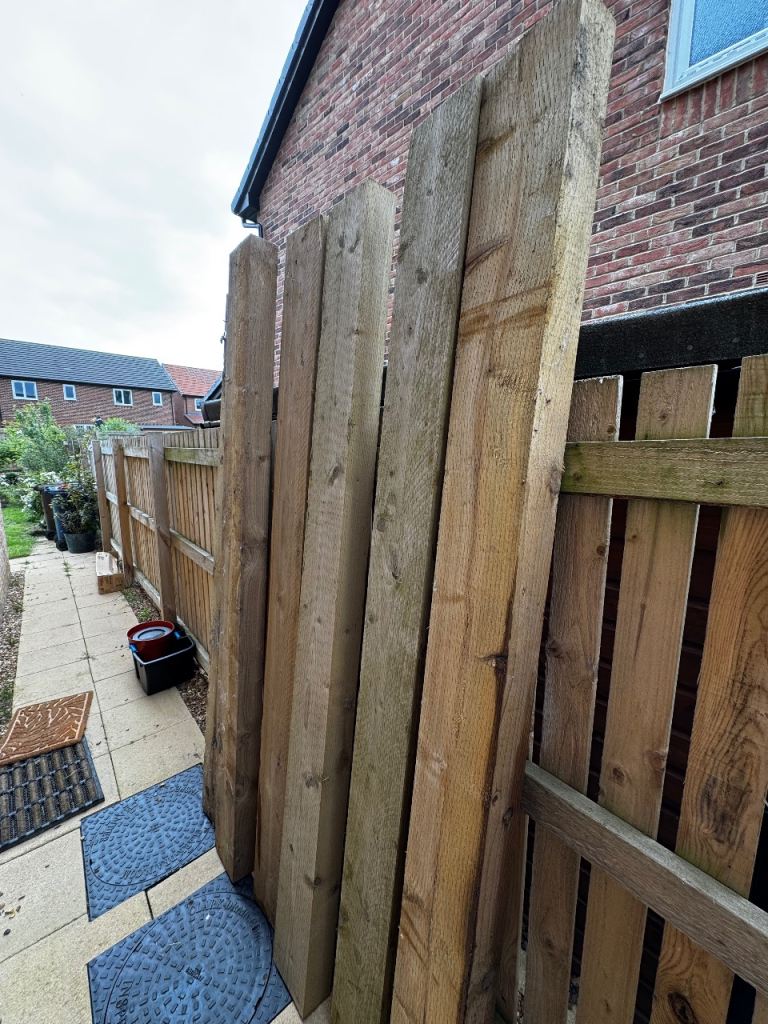 6 railway sleepers - *NEW* - 100mm x 200mm x 2400mm