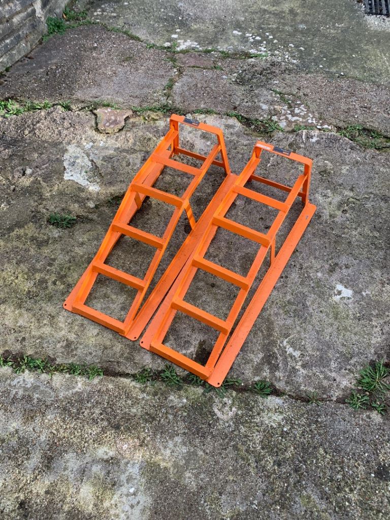 Halfords 2 ton car ramps 