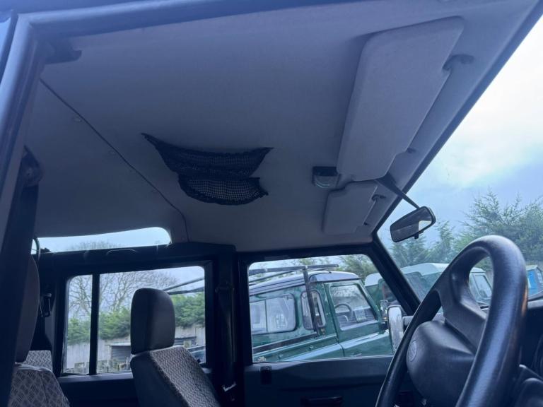 2000 Land Rover Defender Hard Top Td5 PANEL VAN DIESEL Manual