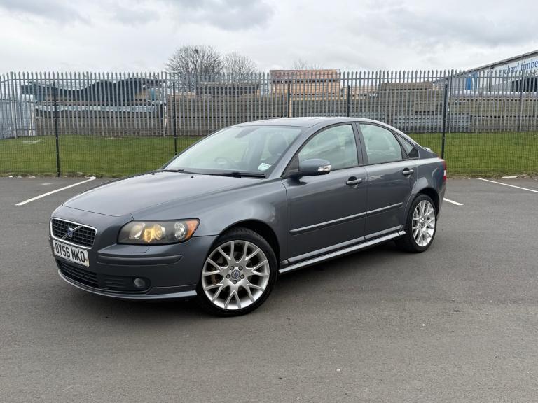 2006 Volvo S40 2.4i SE Sport 4dr Geartronic SALOON Petrol Automatic