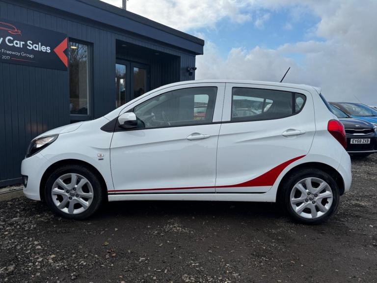 VAUXHALL VIVA 1.0i SE Hatchback 5dr Petrol Manual Euro 6 (75 ps) White Manual Pe
