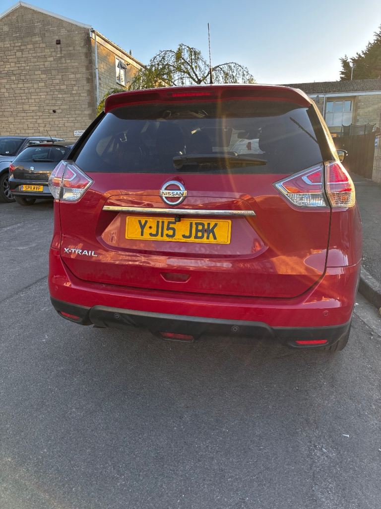 Nissan, X-TRAIL, Estate, 2015, Manual, 1598 (cc), 5 doors