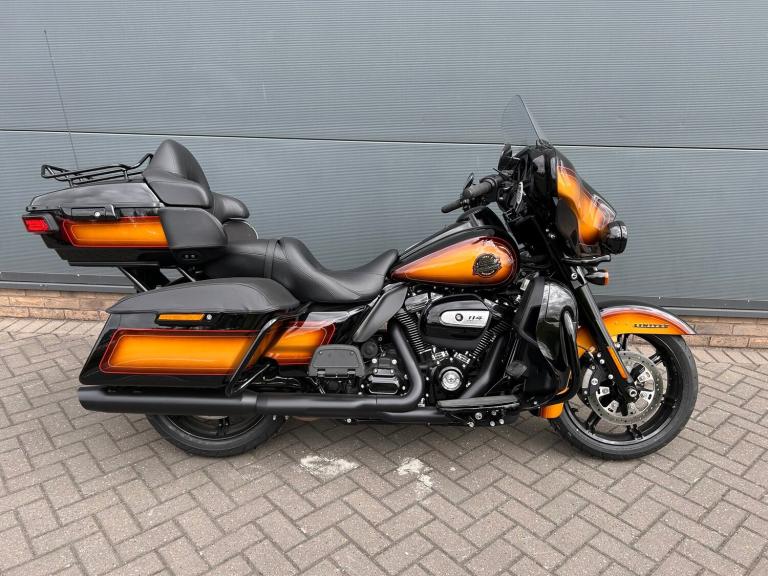 2025 Harley-Davidson TOURING FLHTK ELECTRA GLIDE ULTRA LIMITED Custom Cruiser Manual