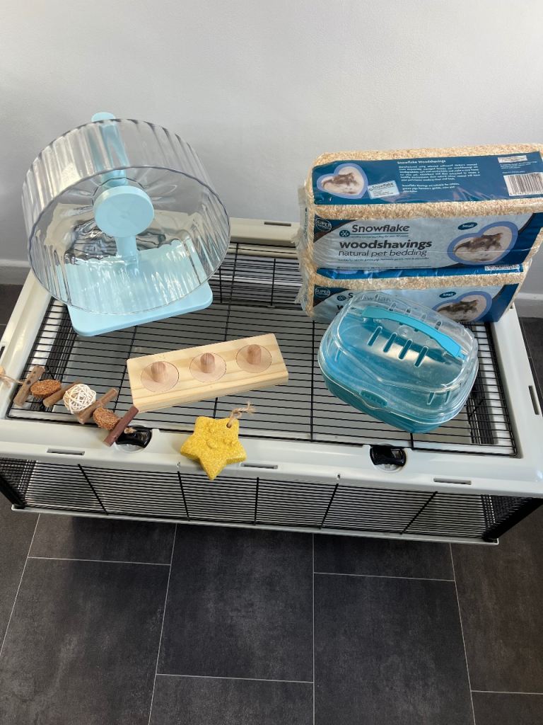 Pet cage