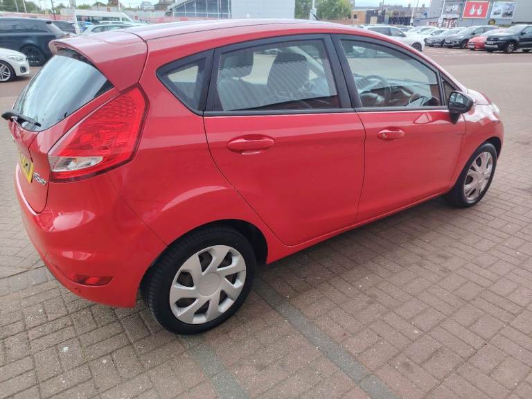 Ford, FIESTA, Hatchback, 2012, Manual, 1242 (cc), 5 doors