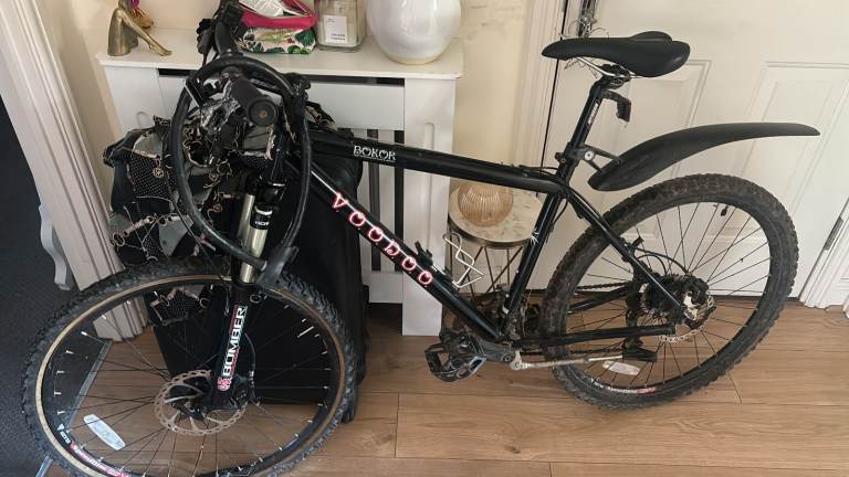 Voodoo Bokor Hydraulic Disk Brake Front Suspension Mountain Bike