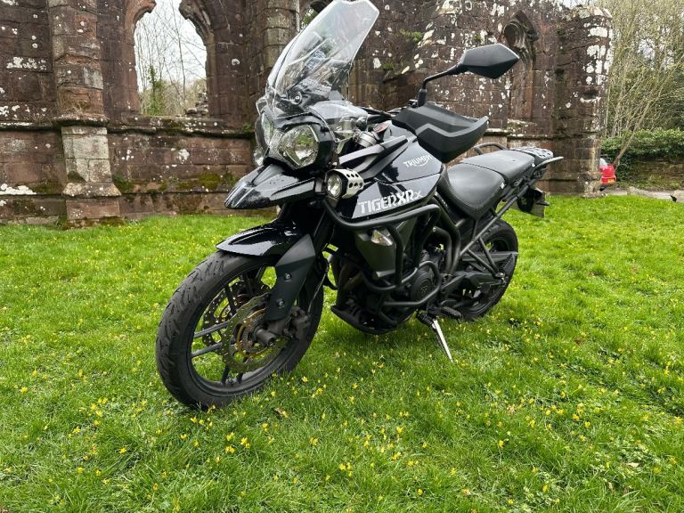Triumph Tiger 800 XRX ABS