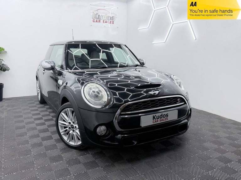 2014 MINI Hatch 2.0 Cooper S D 3dr - FULL LEATHER - SAT NAV **£20 ROAD TAX** HATCHBACK Diesel Manual