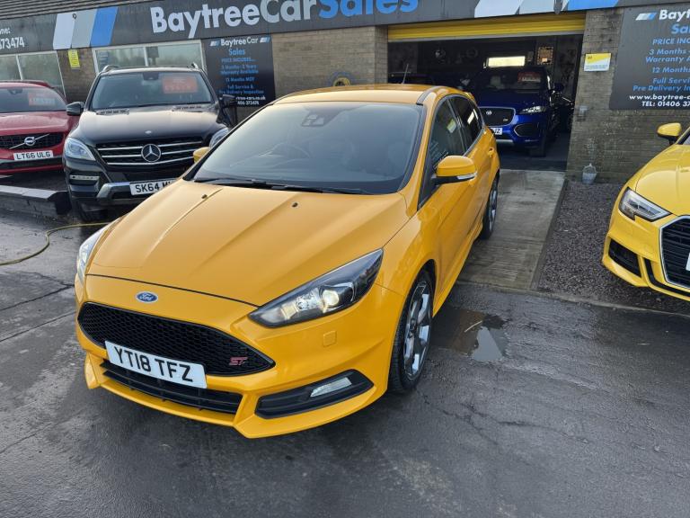 FORD FOCUS 2.0 TDCi ST-3 Yellow Auto Diesel 2018