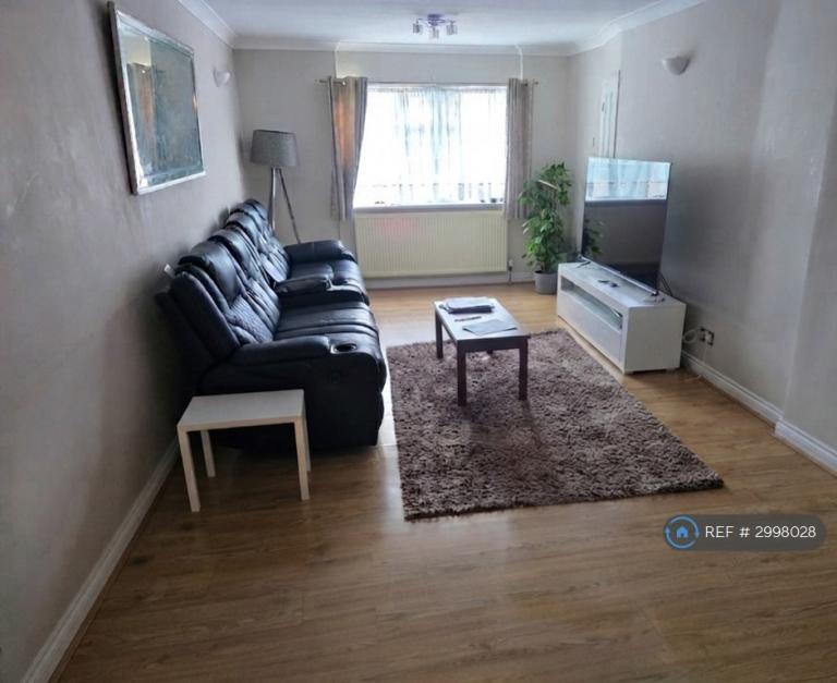 4 bedroom house in Dunbar Close, Hayes, UB4 (4 bed) (#2998028)