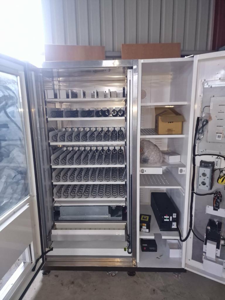 Vending machine 