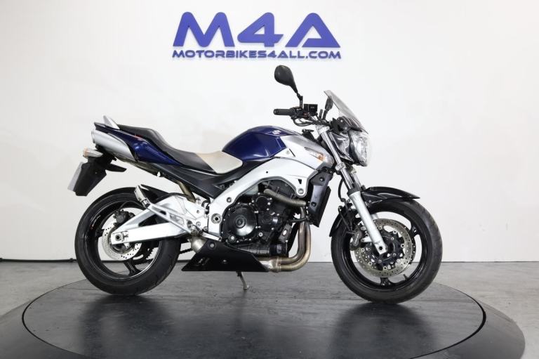 SUZUKI GSR 600 2006 GSR600