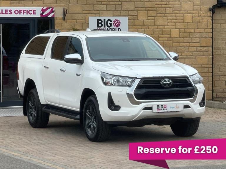 Toyota Hilux D-4D 150 ICON 4WD DOUBLE CAB WITH TRUCKMAN TOP AUTO