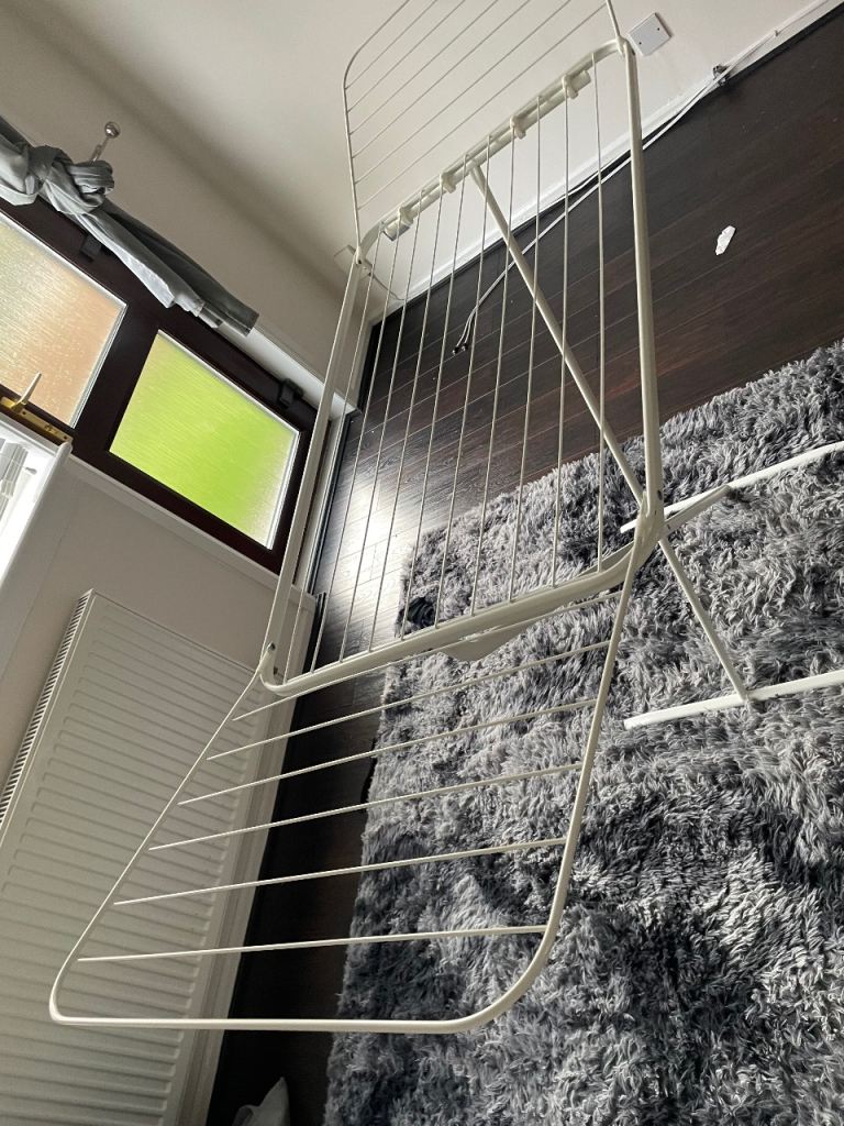 Large Folding Clothes Airer / Drying Rack – Excellent Condition