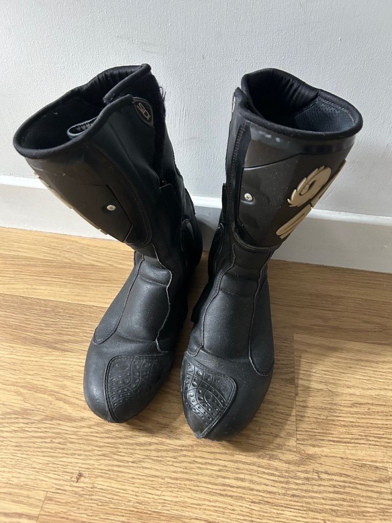 Sidi black rain motorbike boots