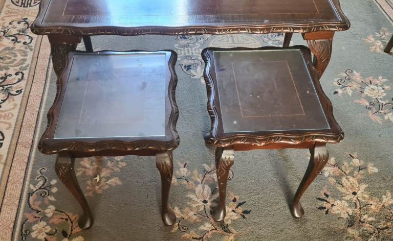 Mahogany Nest of 3 Tables – Queen Anne Style –