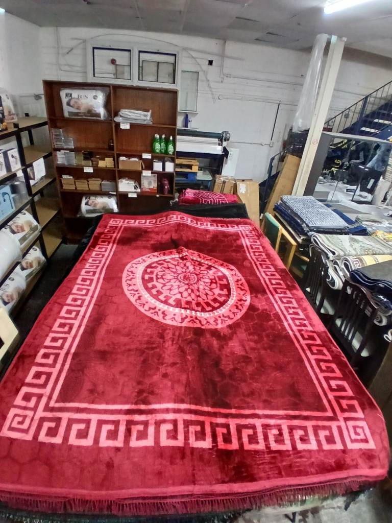 Large size rugs 