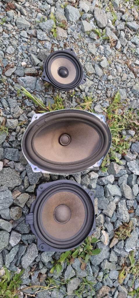 Bmw Mini Cooper R55 R56 R58 R59 Original Rear and front Speakers