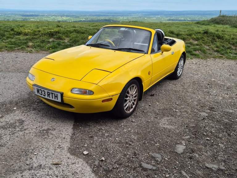 Mazda, MX-5, Convertible, 1995, Manual, 1840 (cc), 2 doors