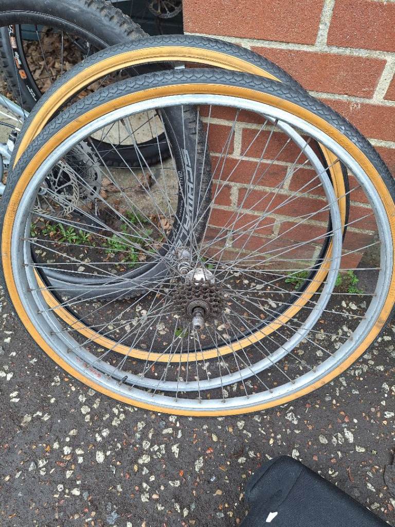 Retro bike wheels 