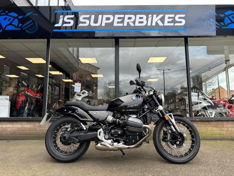 BMW R12 2024 - ROADSTER - ONLY 3086 MILES