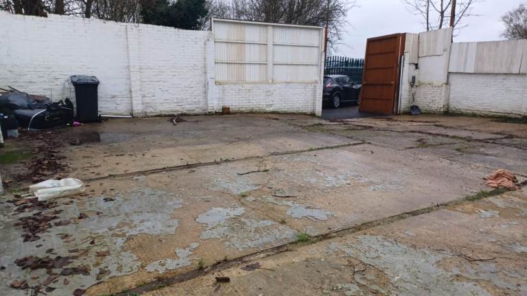 SECURE OPEN/GATED LAND SITE 