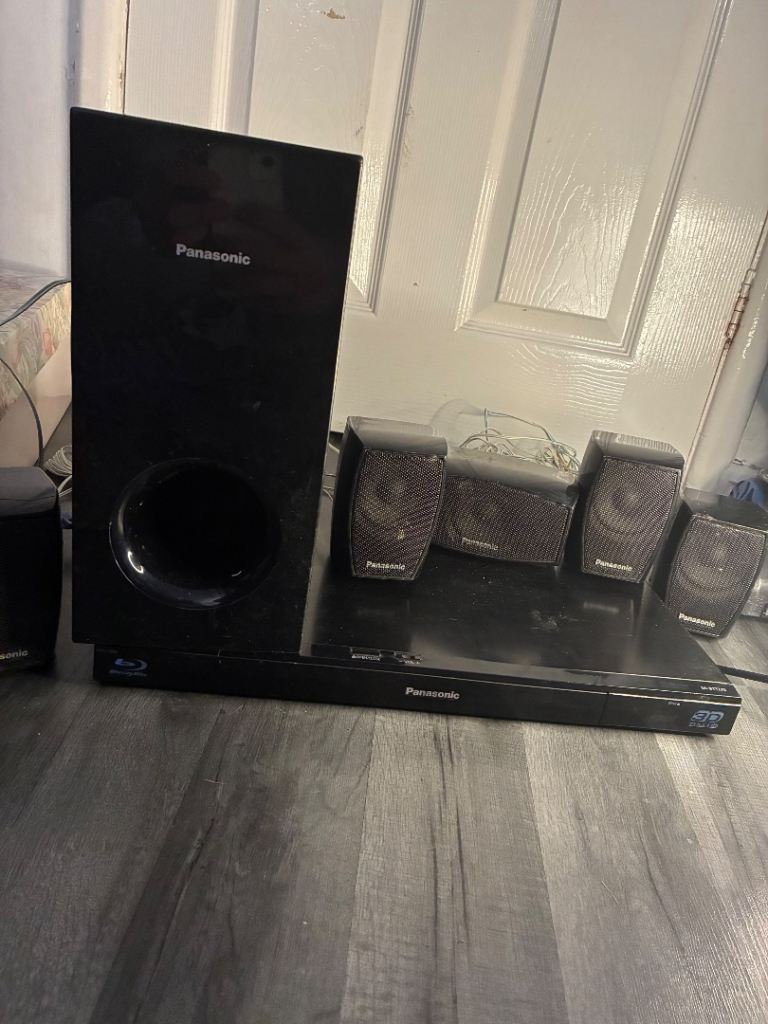 Panasonic SA-BTT270 Home Cinema System with Blu-ray Player