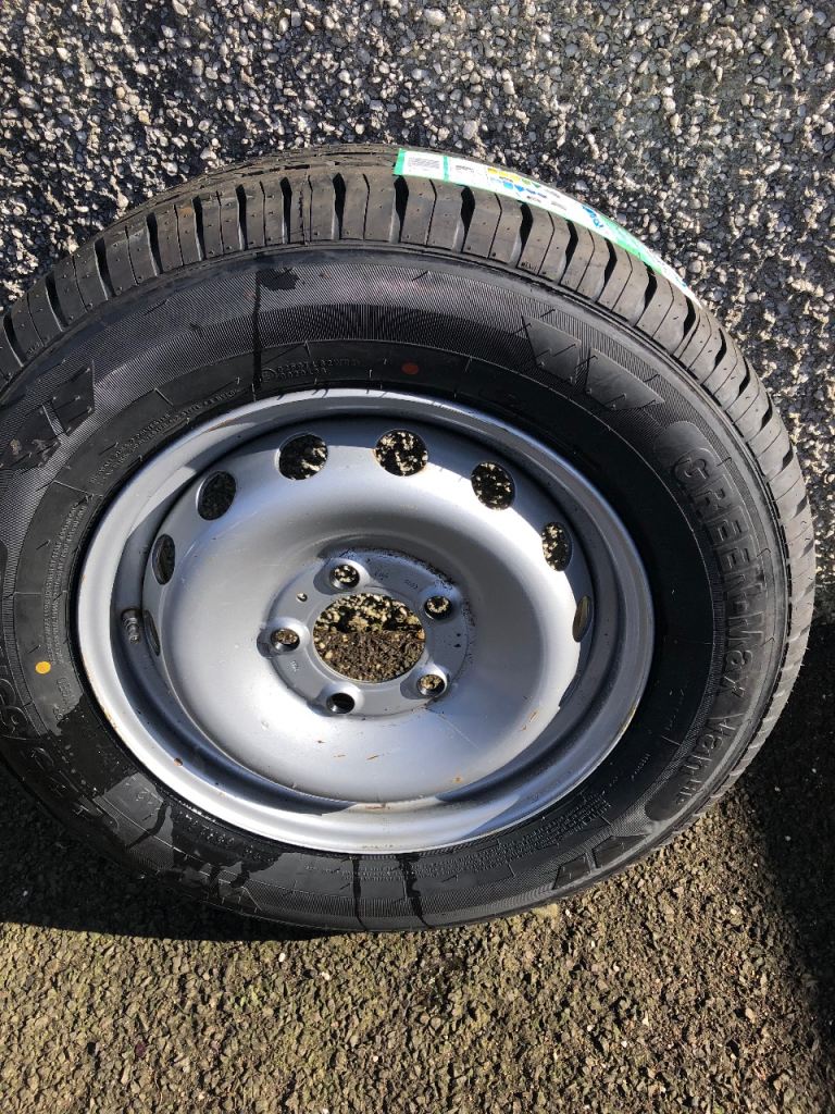 Renault Master Tyres