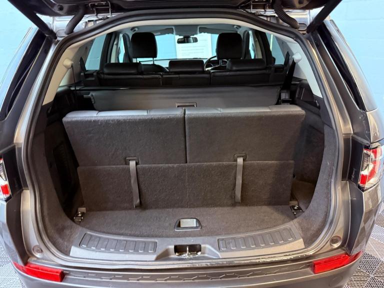 2017 Land Rover Discovery Sport 2.0 TD4 SE Tech 4WD Euro 6 (s/s) 5dr ESTATE Diesel Manual